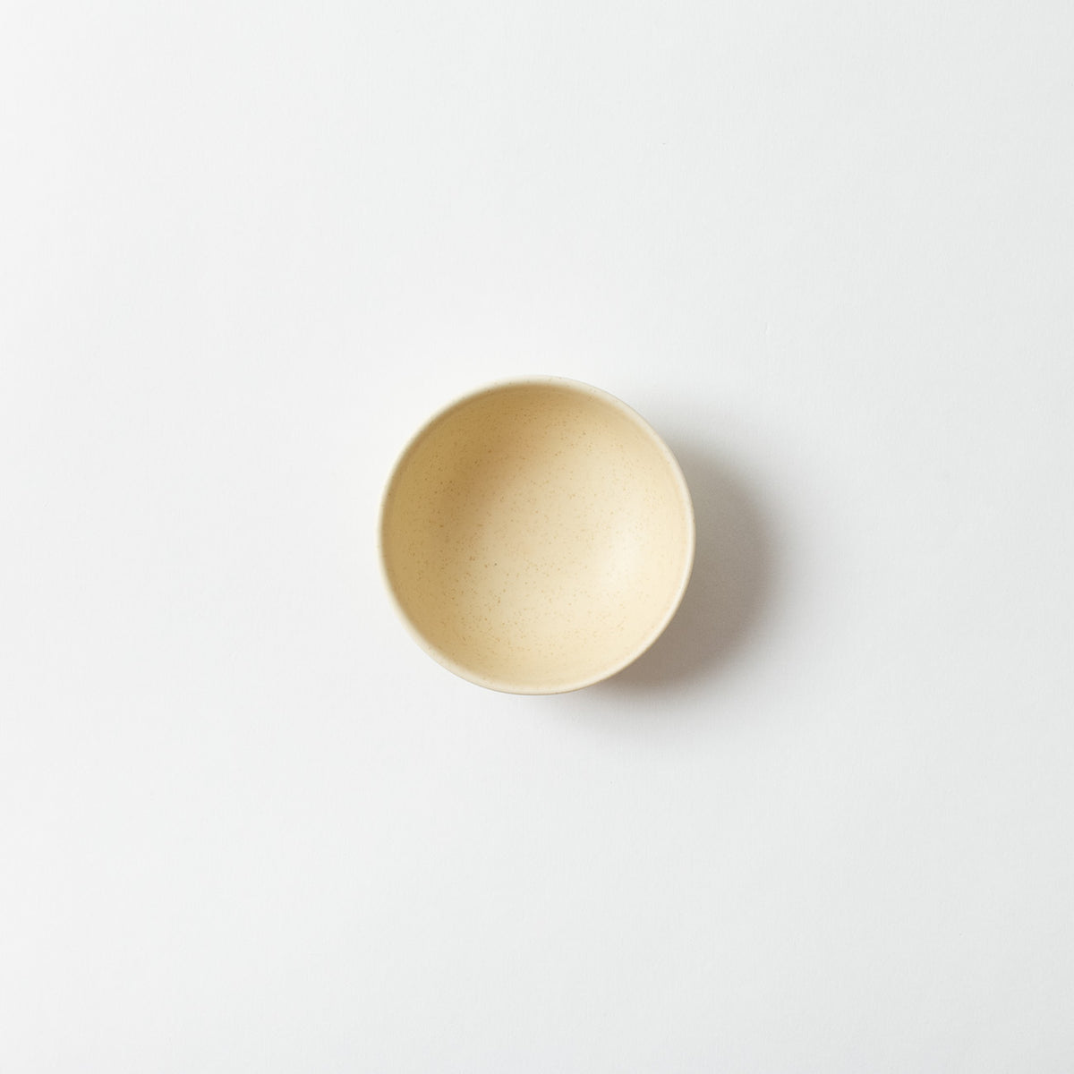 7.5cmボール(H3) クリーム