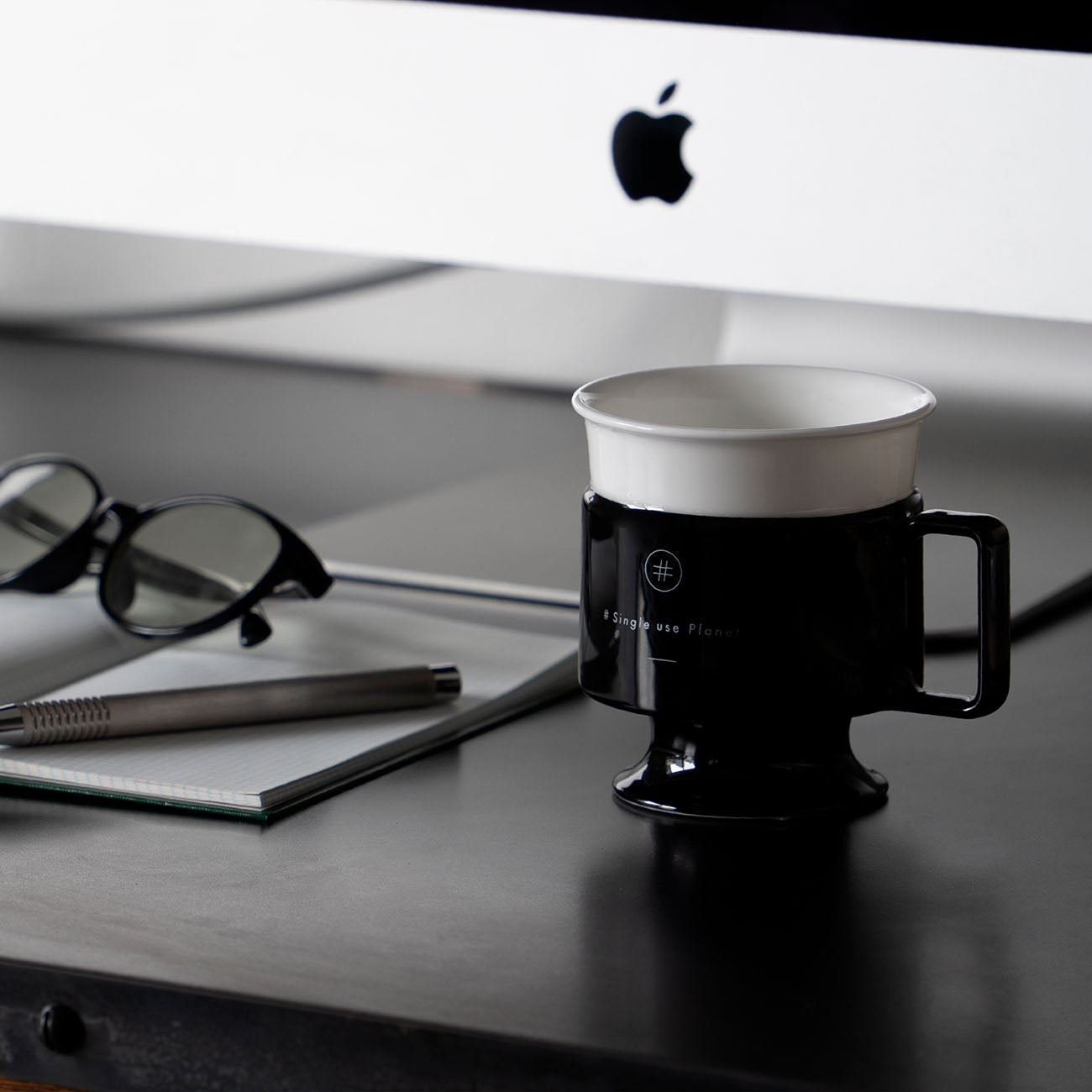 #Single use Planet cup (ブラック)